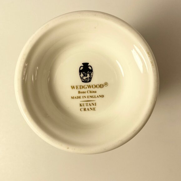 Set of 2 Wedgwood Kutani bird trumpet Vase & lidded jar - Picture 7 of 12